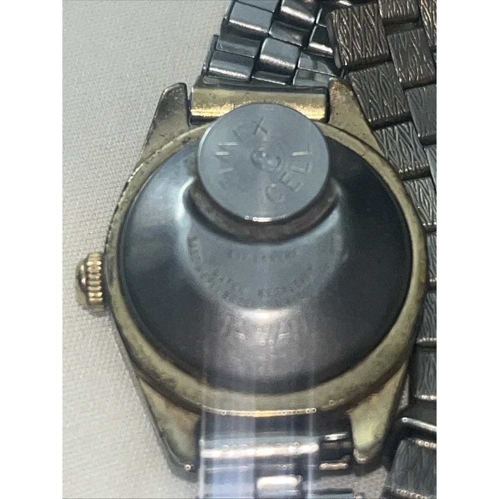 Vintage Timex Electric Ladies Watch Analog‎ Gold Tone Wrist Tested Needs Battery